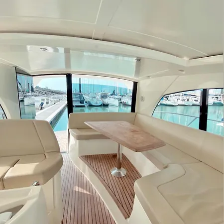 Botel Sejour De Reve Sur Un Yacht A La Rochelle La Rochelle (Charente-Maritime)